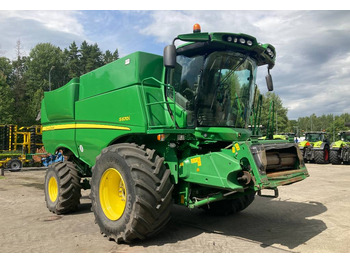 حصادة JOHN DEERE S670