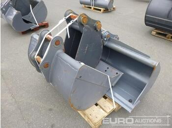  Unused Strickland 60" Ditching, 36", 12" Digging Buckets to suit Kobelco SK45 (3 of) - بكت