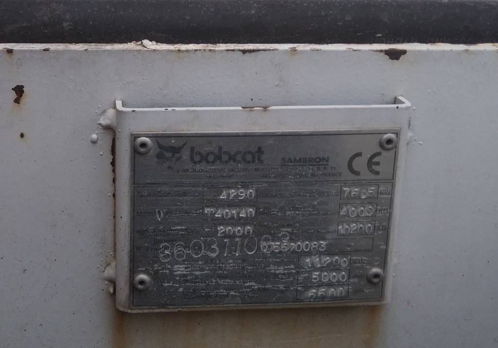 ماكينة حفر التجاويف الاتجاهية Bobcat T 40140: صورة 20