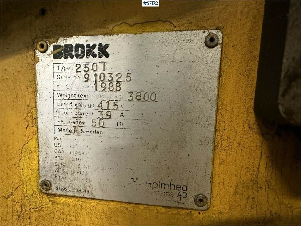 حفار هدم Brokk 250T Demolition Robot: صورة 13