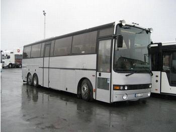 Volvo VanHool - حافلة نقل لمسافات طويلة