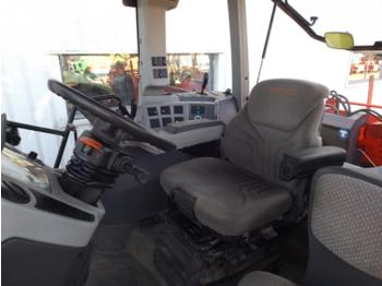 جرار بعجل CLAAS arion 620