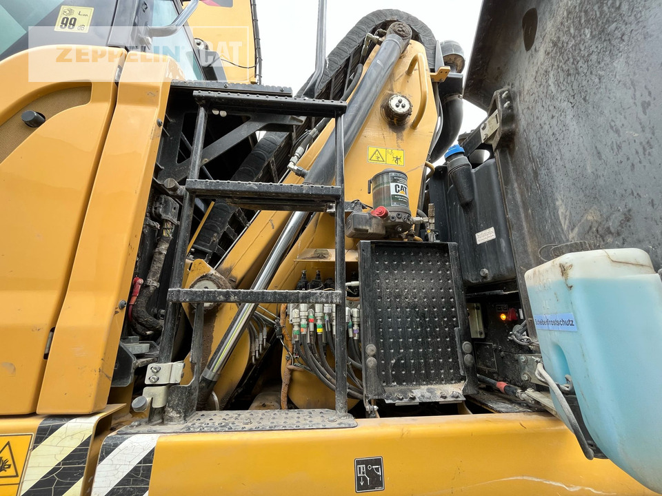 آلة التعامل مع النفايات Cat MH3024-06C: صورة 8