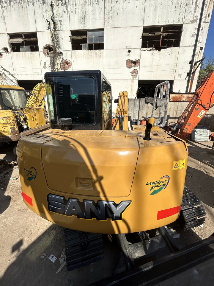حفار صغير China used Sany SY75 Excavator Small digger Sany SY75C excavator for sale: صورة 3