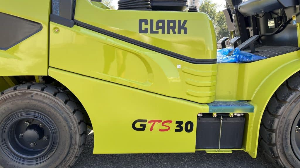 تأجير  Clark GTS30 Clark GTS30: صورة 10