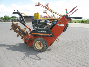Ditch Witch 1230H - حفار صغير