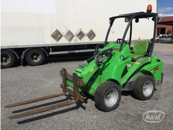  Avant 420 Compact Loader with telescopic boom and equipment - شيول صغير