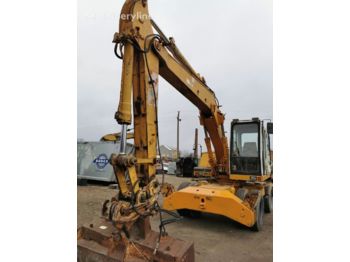 حفار ذو عجلات LIEBHERR 902