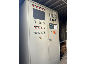 مجموعة المولد Cummins KTA 38 G1 Leroy Somer 1500 kVA Silent generatorset in 40 ft container: صورة 3