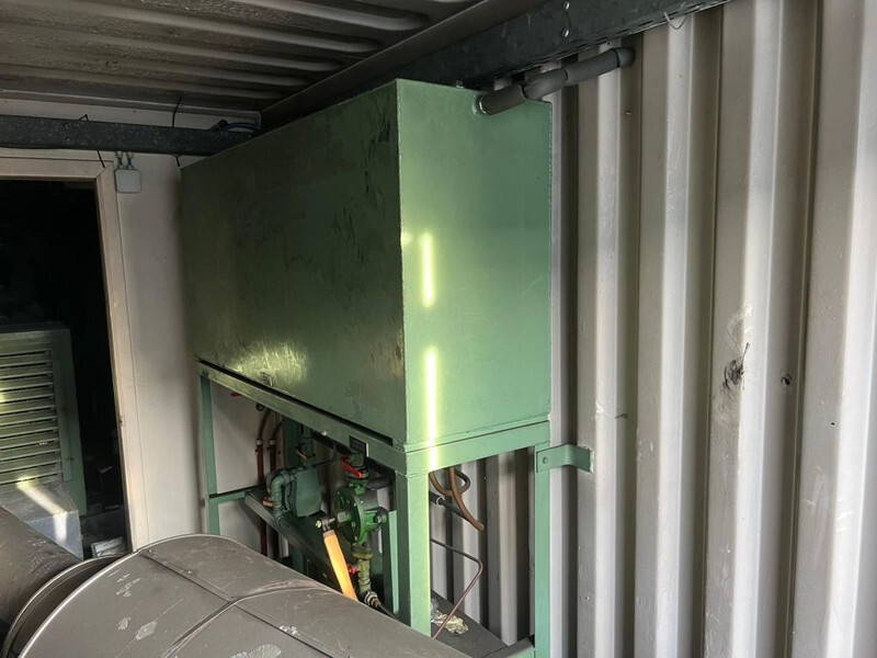 مجموعة المولد Cummins KTA 38 G1 Leroy Somer 1500 kVA Silent generatorset in 40 ft container: صورة 15