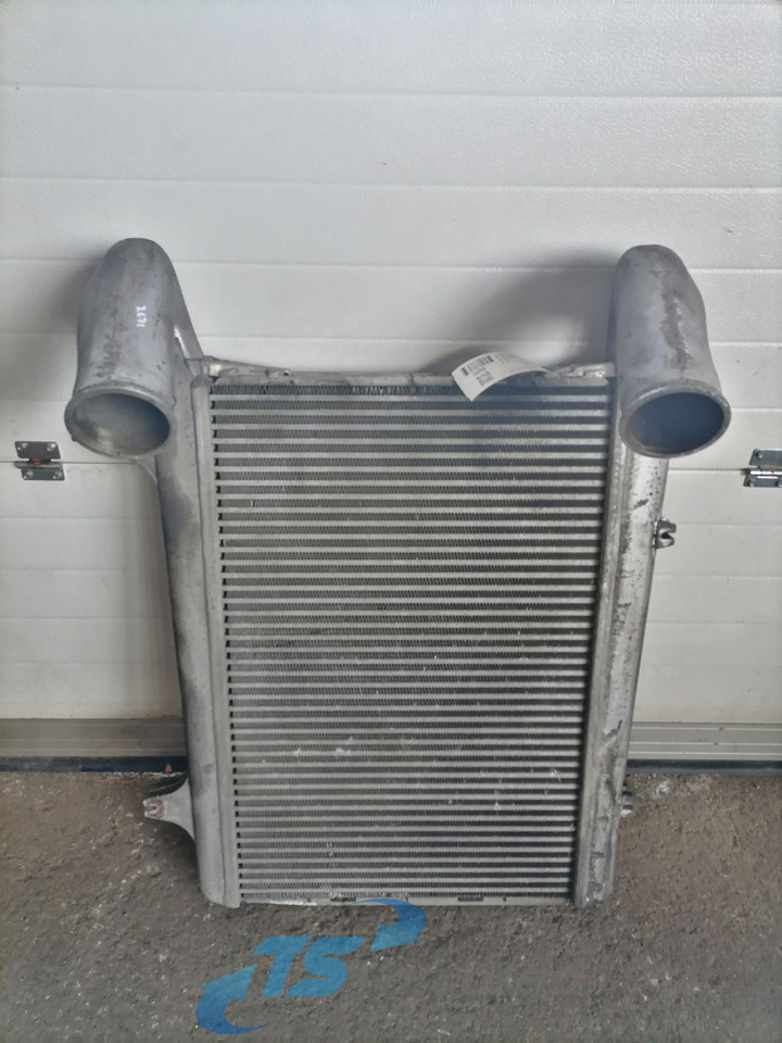 مبرد هواء الشحن - شاحنة DAF Intercooler radiator 1691394: صورة 2