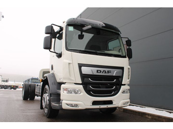 شاحنة بهيكل معدني للمقصورة للبيع  DAF LF 310 FA 18 to Klima Luftfederung Aufbau 7m: صورة 3