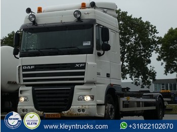ناقلة حاويات/ شاحنة حاويات DAF XF 105.410 spacecab 4x2 euro 5