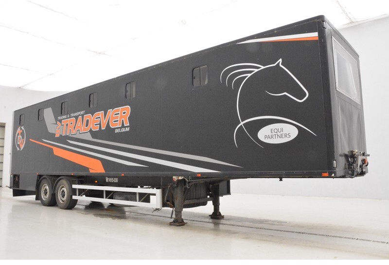 نصف مقطورة نقل خيل DESOT Horse trailer (10 horses): صورة 3