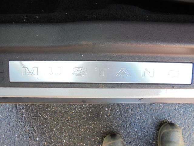 سيارة Ford Mustang GT: صورة 17