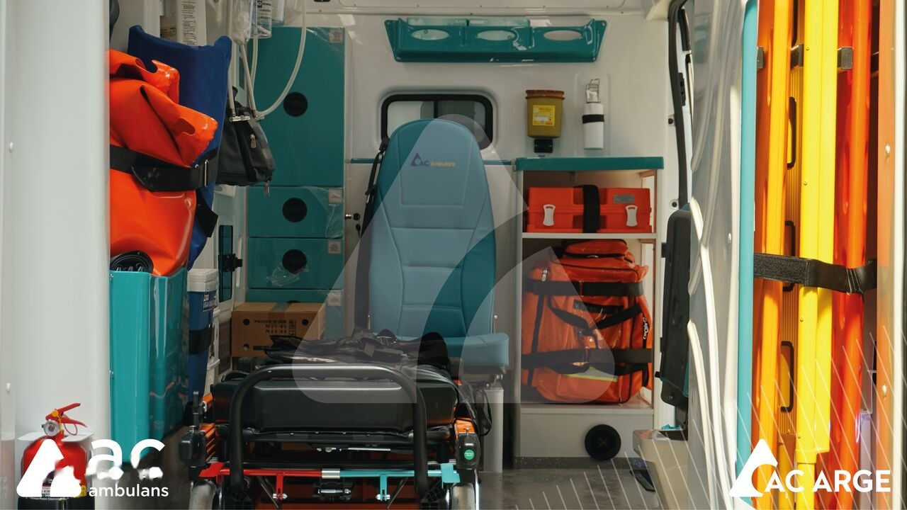 سيارة إسعاف للبيع  Ford Transit 410L 2023 TYPE B EMERGENCY AMBULANCE MANUAL TRANSMISSION: صورة 10