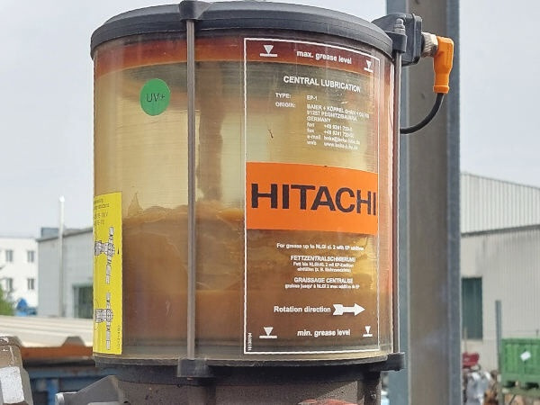 حفار ذو عجلات Hitachi ZX190W-6: صورة 10