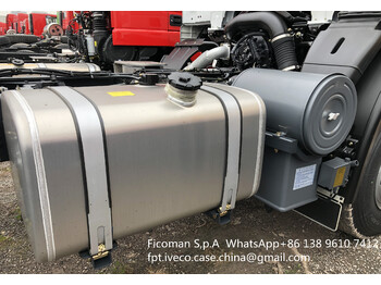 شاحنة بهيكل معدني للمقصورة للبيع  IVECO 682 (FPT F2CE0681C*B052) LZFF25R40LD065139: صورة 3