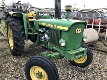 جرار بعجل John Deere 2130