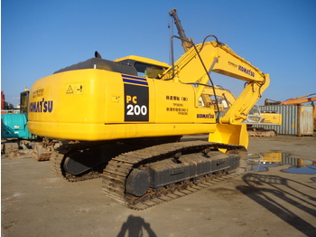 حفار زاحف KOMATSU PC200: صورة 1