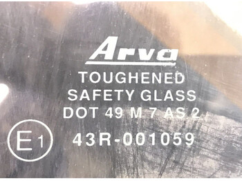 نافذة و قطع الغيار - شاحنة MAN ARVA TGA 18.410 (01.00-): صورة 2