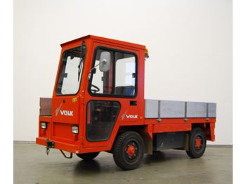Volk - EFW 2 D  - شاحنة نقل نصف مقطورة بالميناء