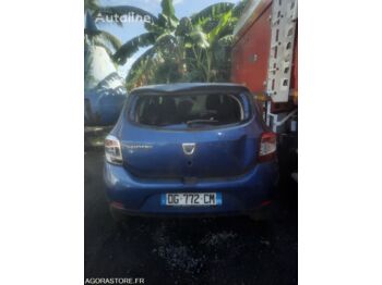 Dacia SANDERO - سيارة