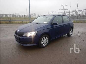 SKODA FABIA 1.0 - سيارة