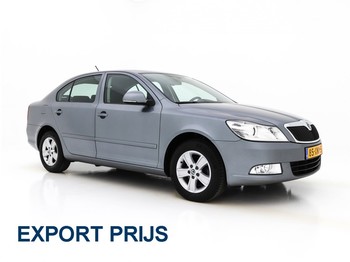 Škoda Octavia 1.6 TDI Greentech Ambition Business Line *NAVI+ECC+PDC+CRUISE* - سيارة