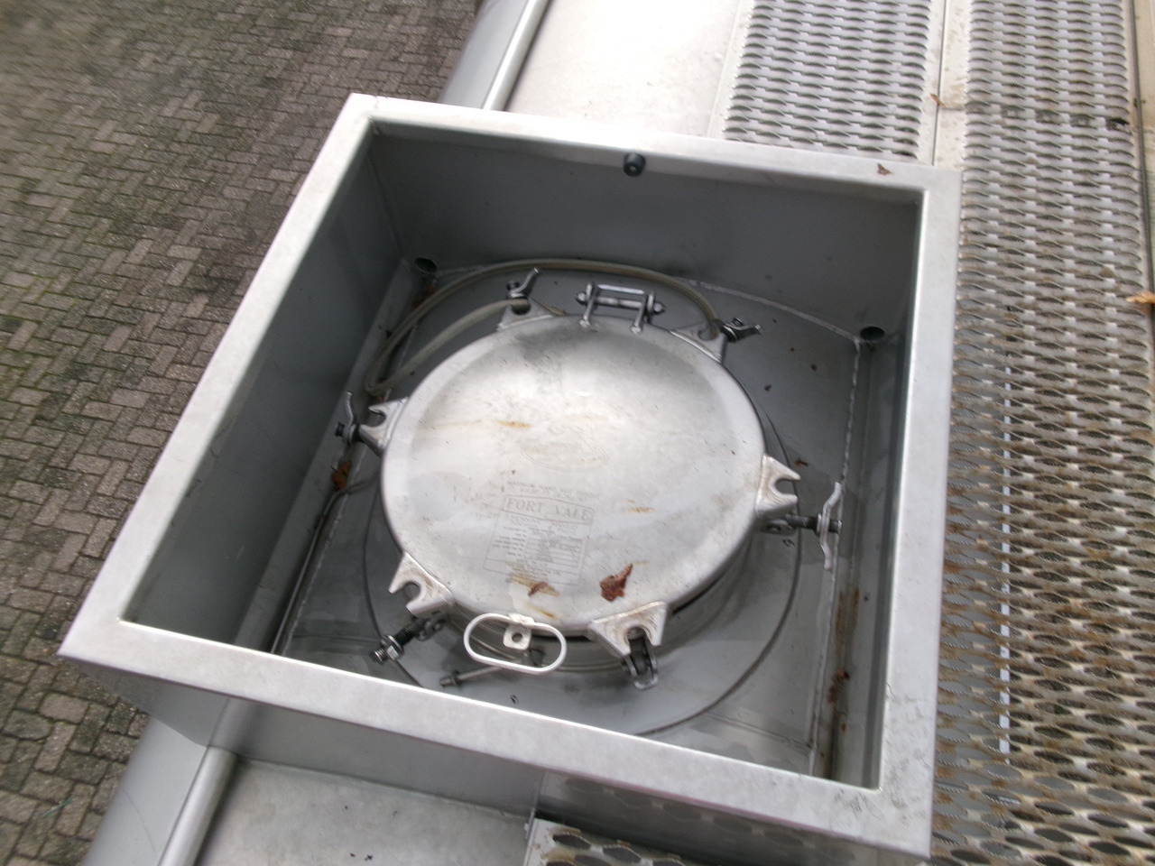 نصف مقطورة صهريج لنقل المواد الكيميائية Parcisa Chemical tank inox L4BH 21.2 m3 / 1 comp + pump / ADR 24/02/24: صورة 21