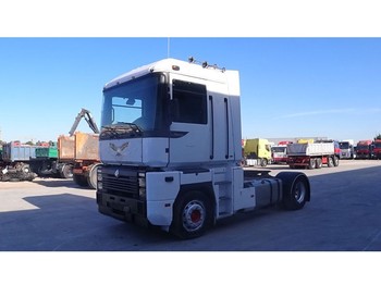 مقطورة السحب Renault AE 470 Magnum (POMPE MANUELLE / BOITE MANUELLE)