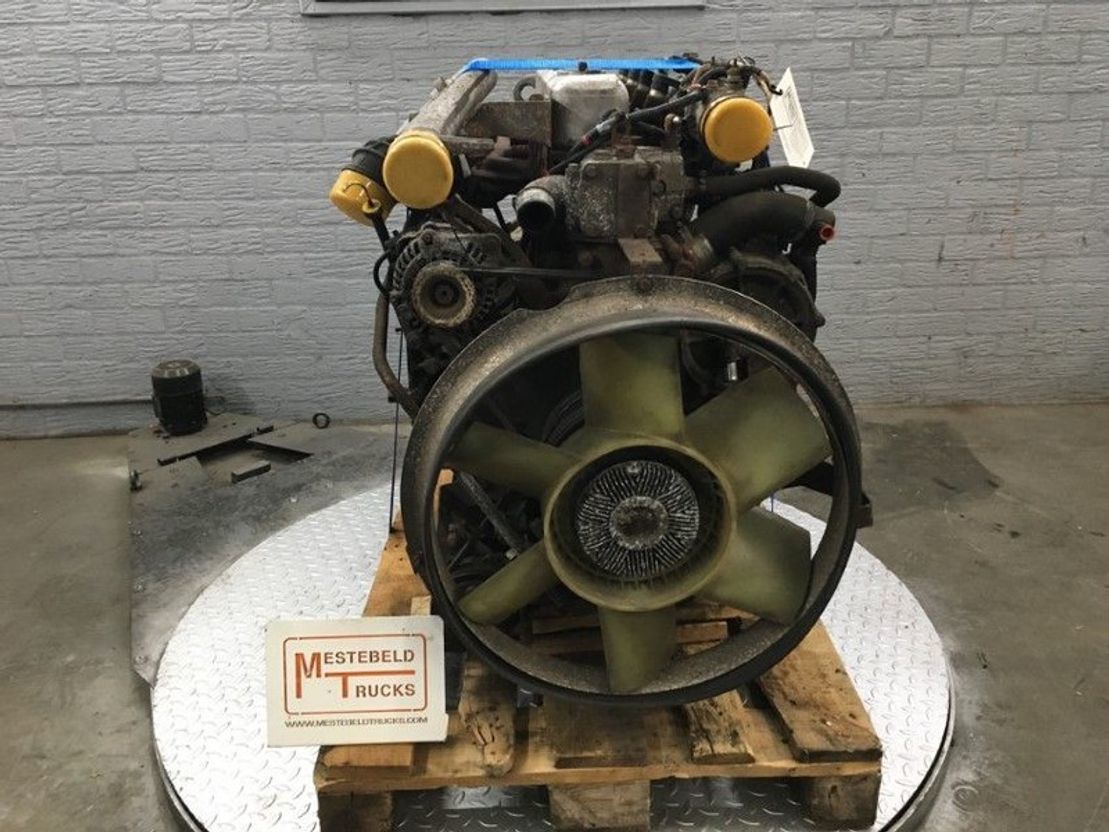 محرك - شاحنة Renault Motor DCI 4C Midlum: صورة 2