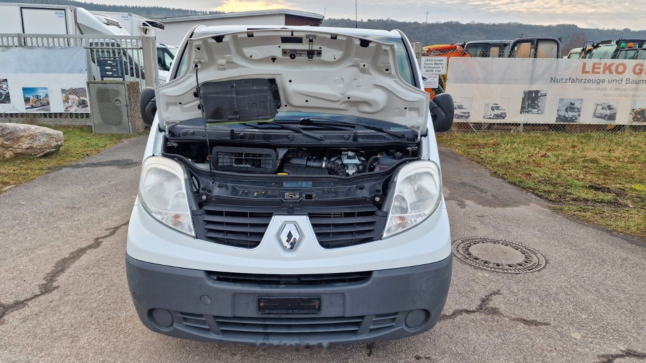شاحنة توصيل مبردة Renault Trafic DCI 115: صورة 13
