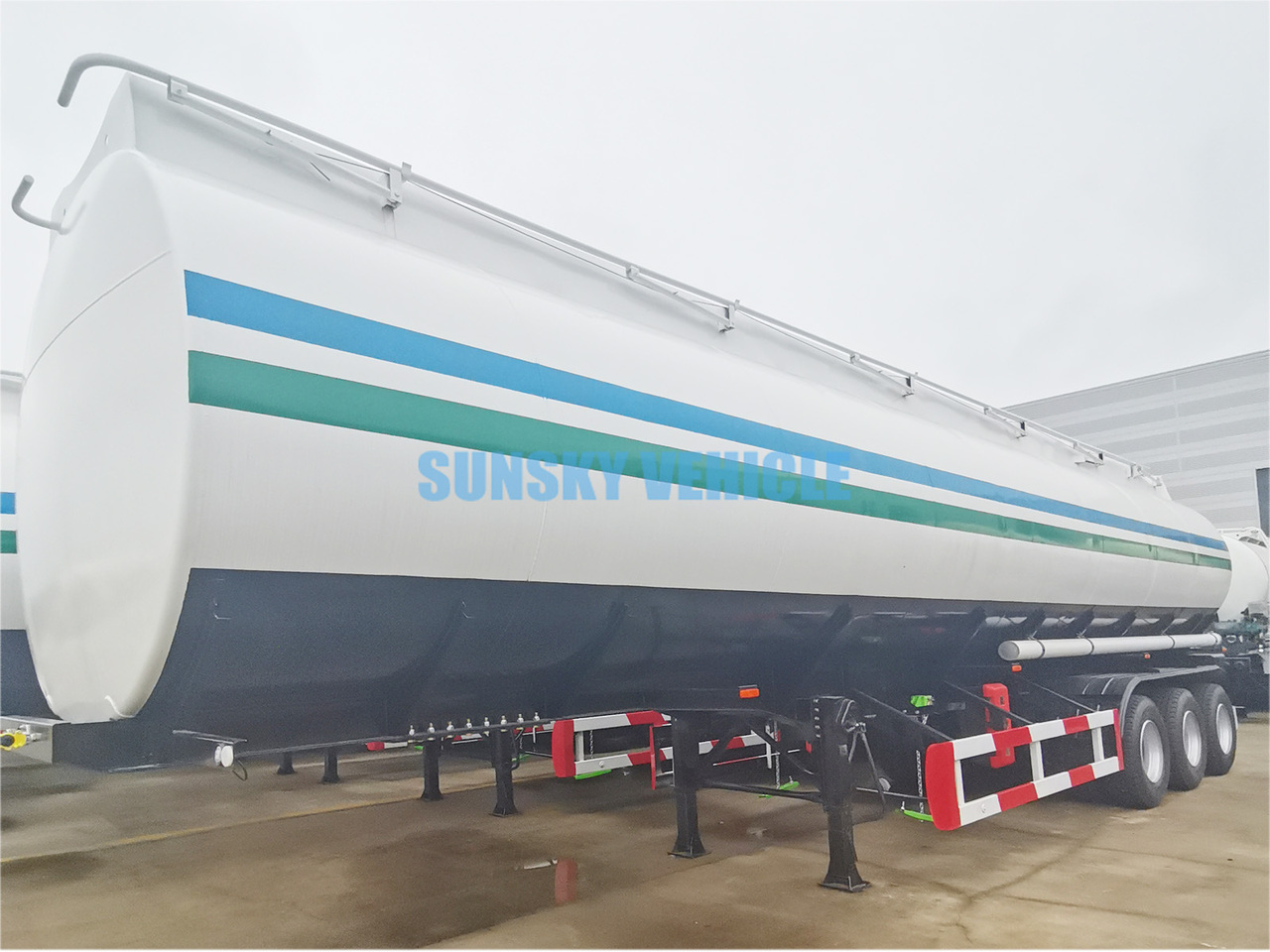 نصف مقطورة صهريج لنقل الوقود للبيع  SUNSKY Fuel Tank Trailer: صورة 16