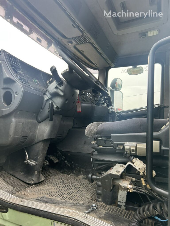 شاحنة خلاطة خرسانة Scania 124 420: صورة 8
