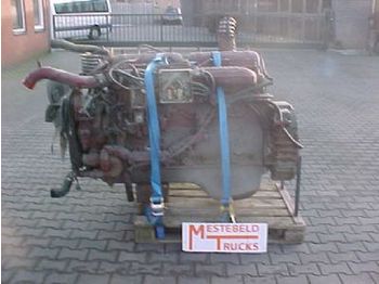 Renault Motor Magnum AE 380 - المحرك و قطع الغيار