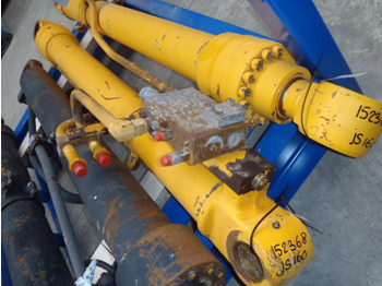 Jcb JS160 - أسطوانة هيدروليكية