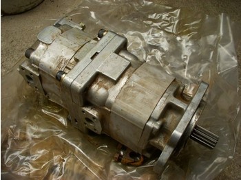 Komatsu (54) pump for transmission - Getriebepumpe - قطع الغيار