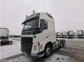 مقطورة السحب VOLVO FH13 540