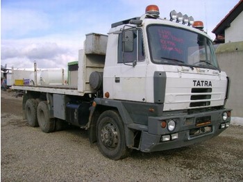  TATRA T 815 - شاحنات مسطحة