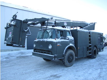  Ford 8000 (AIRPLANE DE-ICER) - شاحنة