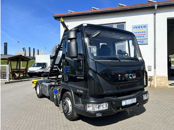 شاحنة برافعة خطافية IVECO EuroCargo 80E