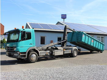 شاحنة برافعة خطافية MERCEDES-BENZ Atego 1524