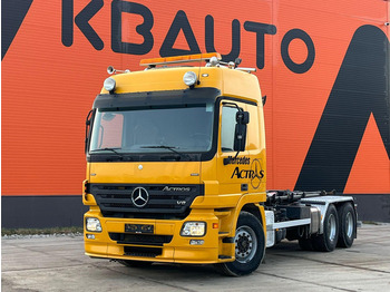 شاحنة بهيكل معدني للمقصورة MERCEDES-BENZ Actros