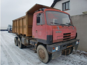 Tatra T815 6x6 - شاحنة قلاب