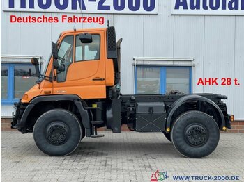 شاحنة بهيكل معدني للمقصورة, سيارة خدمات/ سيارة خاصة Unimog U400 4x4 Zapfwelle Hydraulik V. + H. AHK 28 t.: صورة 1