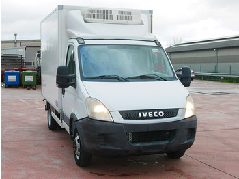 شاحنة توصيل مبردة IVECO Daily 35c13