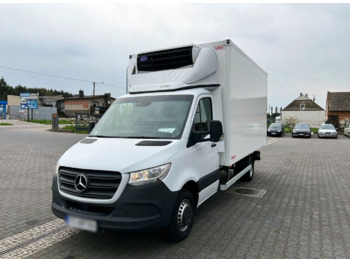 شاحنة توصيل مبردة MERCEDES-BENZ Sprinter 319