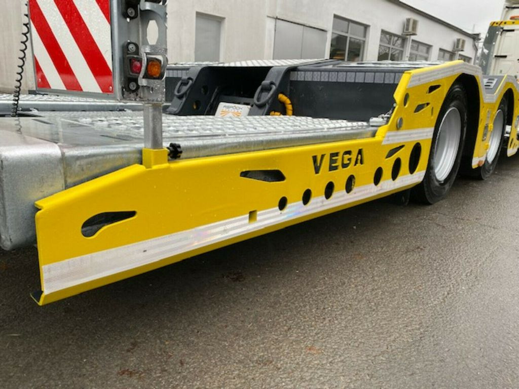 نصف مقطورة نقل اوتوماتيكي للبيع  Vega Truck Carrier Zink+Lenk+LED: صورة 18