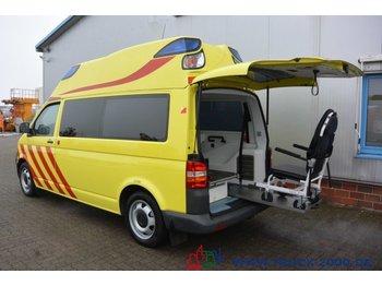سيارة إسعاف Volkswagen T5 2.5 TDI Ambulance Mobile RTW Scheckheft 1.Hd: صورة 1